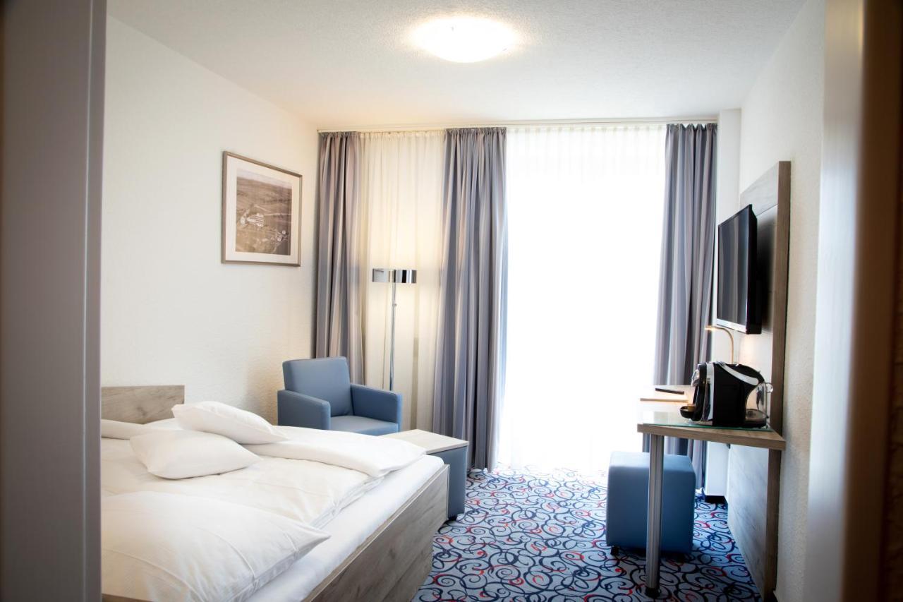 Pfefferhoehe Hotel & Restaurant Alsfeld Dış mekan fotoğraf